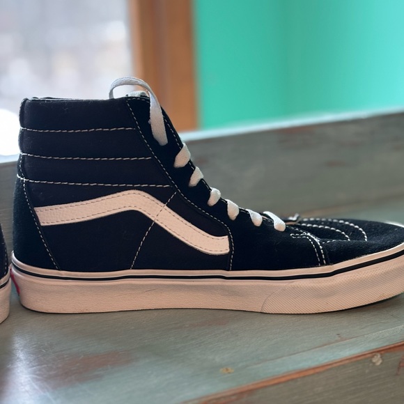 Women’s Vans suede hi tops - Picture 12 of 14